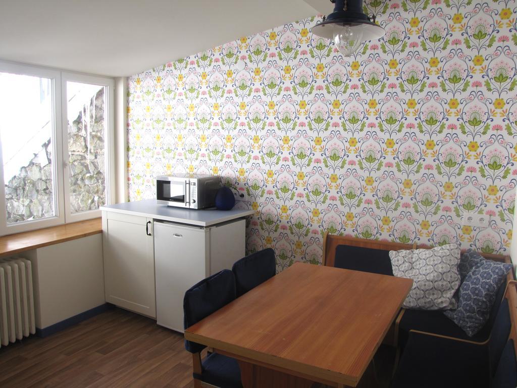 Les Camelias Apartment เลอมงต์-ดอร์ ห้อง รูปภาพ