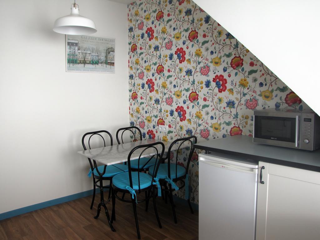 Les Camelias Apartment เลอมงต์-ดอร์ ห้อง รูปภาพ