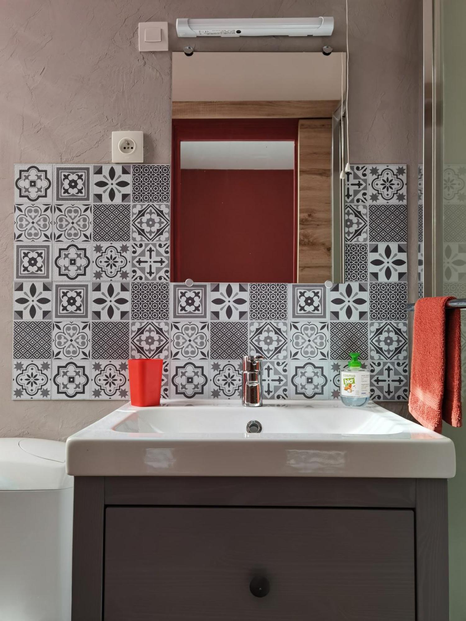 Les Camelias Apartment เลอมงต์-ดอร์ ภายนอก รูปภาพ