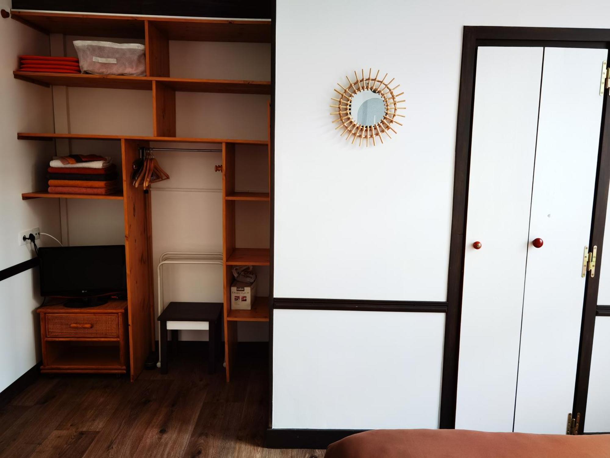 Les Camelias Apartment เลอมงต์-ดอร์ ภายนอก รูปภาพ