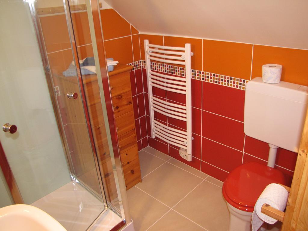 Les Camelias Apartment เลอมงต์-ดอร์ ห้อง รูปภาพ